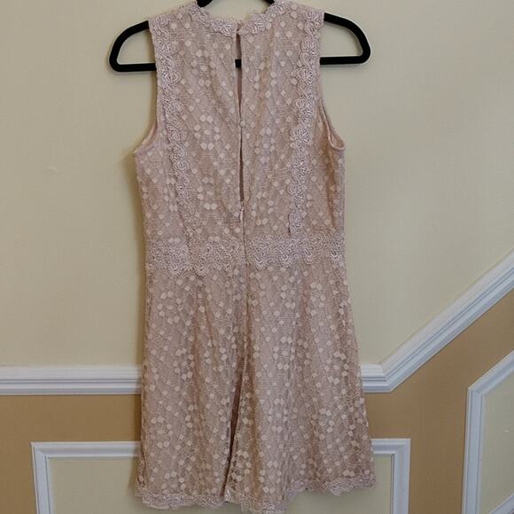 J.O.A. (Just One Answer) Blush Lace Sleeveles Dress - Picture 5 of 8